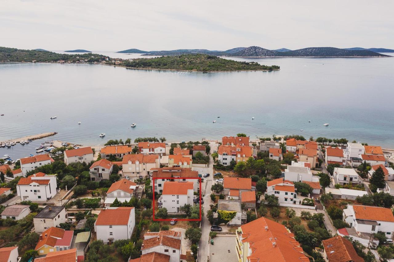 Apartmani Sanja Vodice Exterior photo