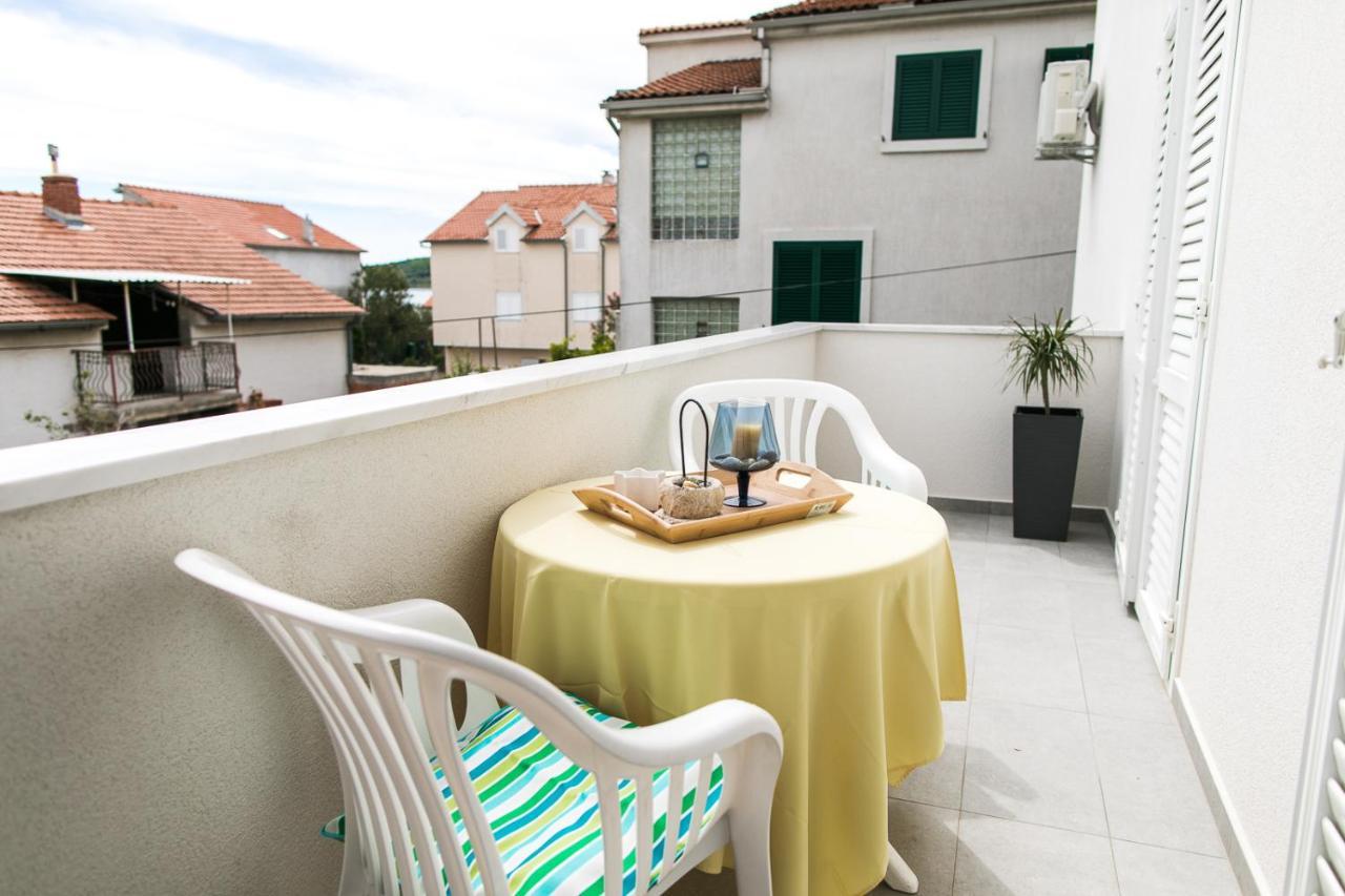 Apartmani Sanja Vodice Exterior photo