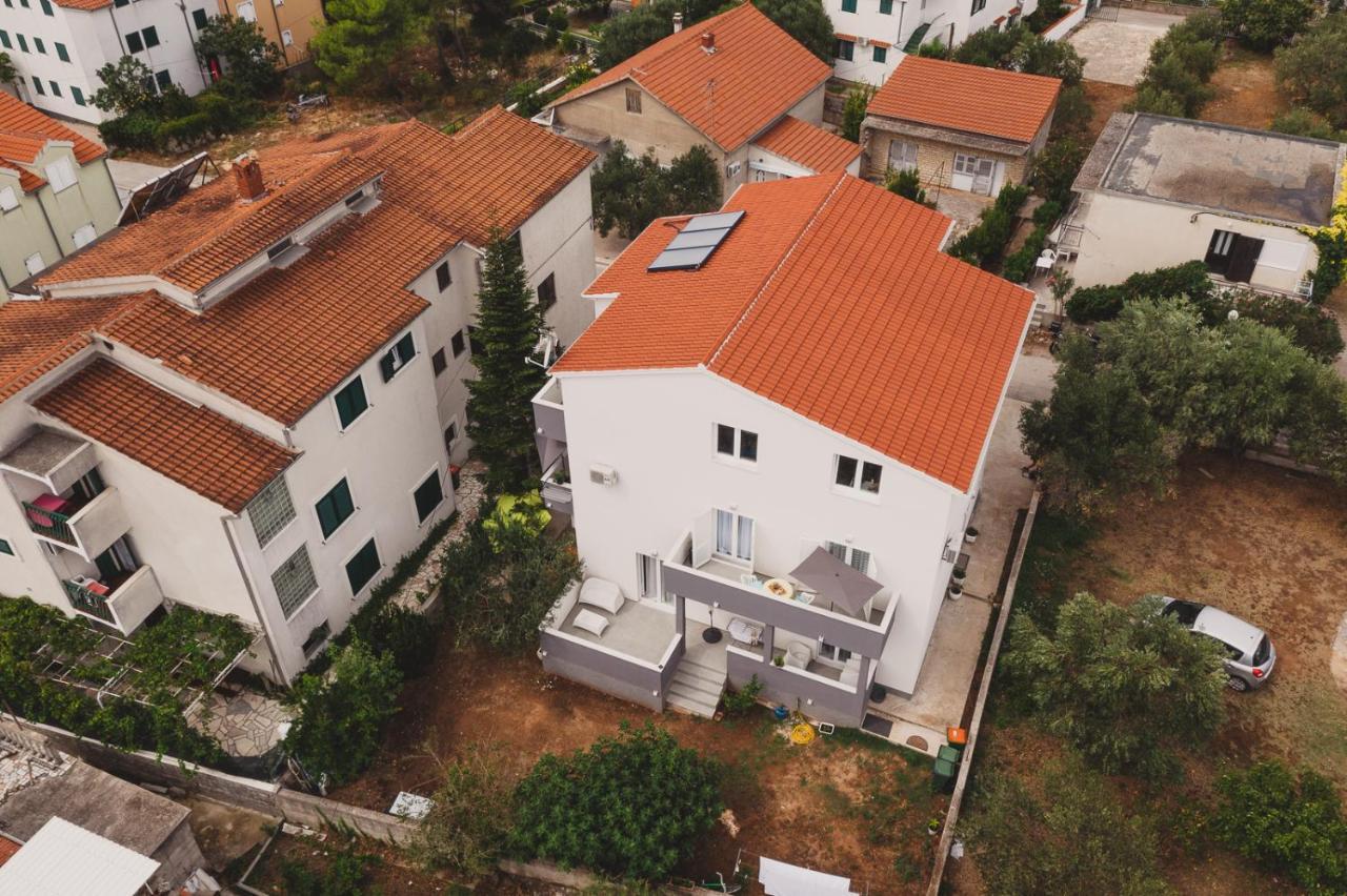 Apartmani Sanja Vodice Exterior photo
