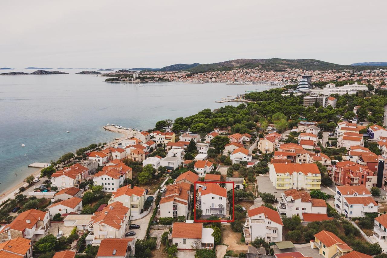 Apartmani Sanja Vodice Exterior photo