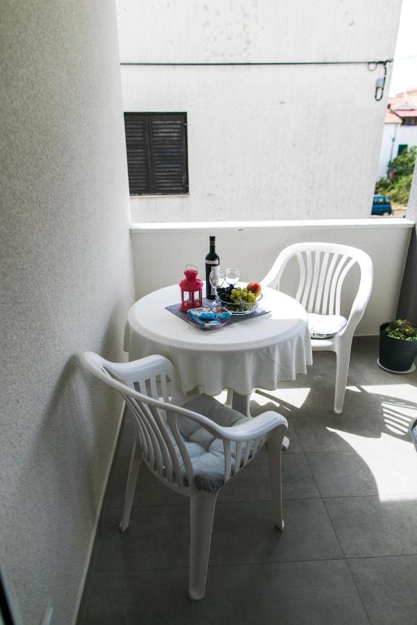Apartmani Sanja Vodice Exterior photo